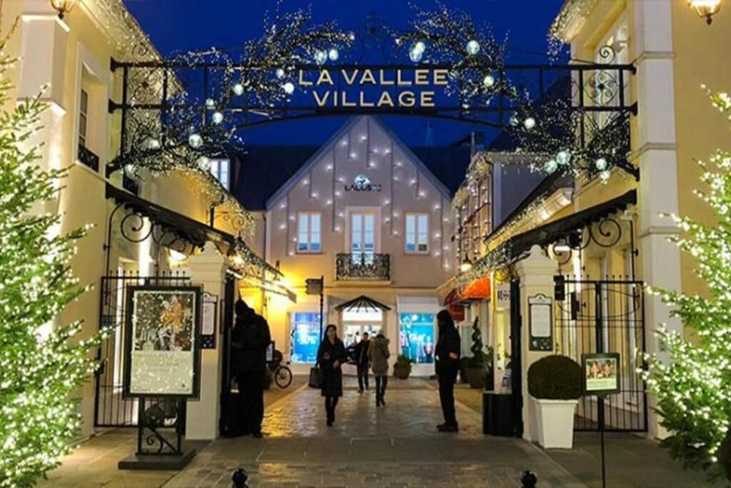 Appartement Cosy Proche Disney Vaires-sur-Marne ภายนอก รูปภาพ
